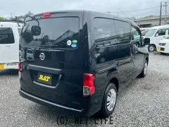 日産 NV200バネットバン