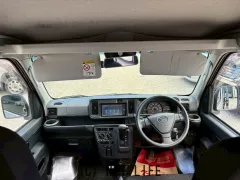 ダイハツ ハイゼットカーゴ