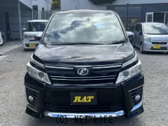 トヨタ ヴォクシー
