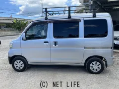 ダイハツ ハイゼットカーゴ