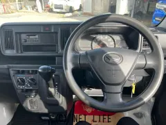 ダイハツ ハイゼットカーゴ