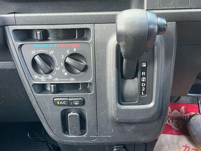 ダイハツ ハイゼットカーゴ