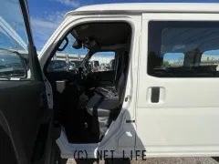 ダイハツ ハイゼットカーゴ