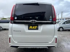 トヨタ エスクァイア