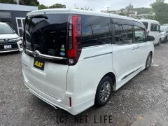 トヨタ エスクァイア