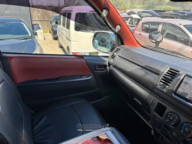 トヨタ ハイエースバン