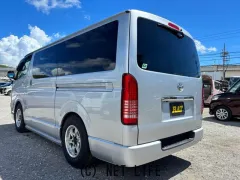 トヨタ ハイエースバン