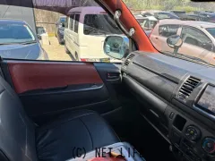 トヨタ ハイエースバン