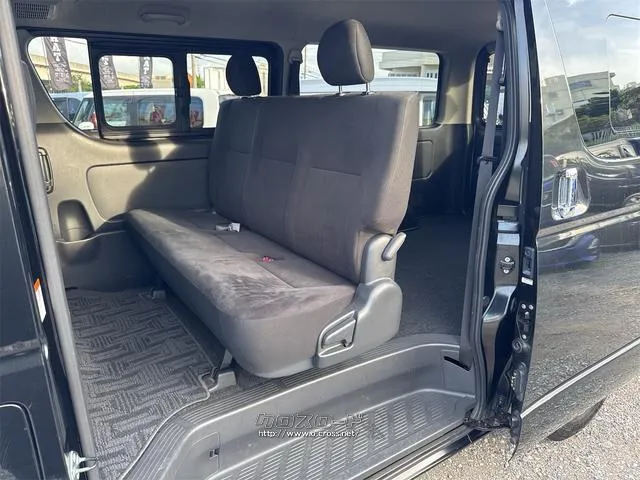 トヨタ ハイエースバン