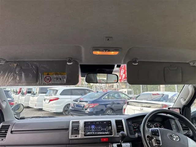 トヨタ ハイエースバン