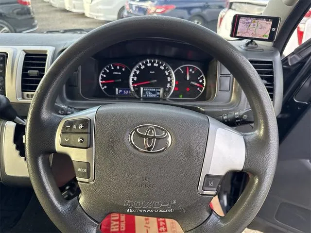 トヨタ ハイエースバン