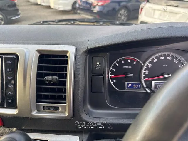 トヨタ ハイエースバン