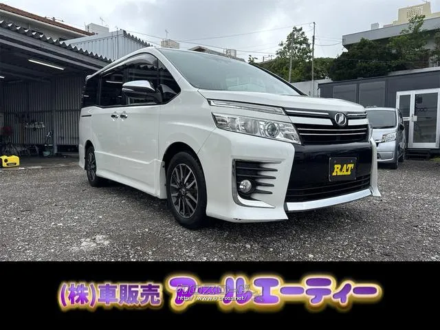 エンジンオイル ワイパー バッテリー新品交換 ☆購入後、レビュー投稿で500円商品券プレゼント☆ トヨタ ヴォクシー