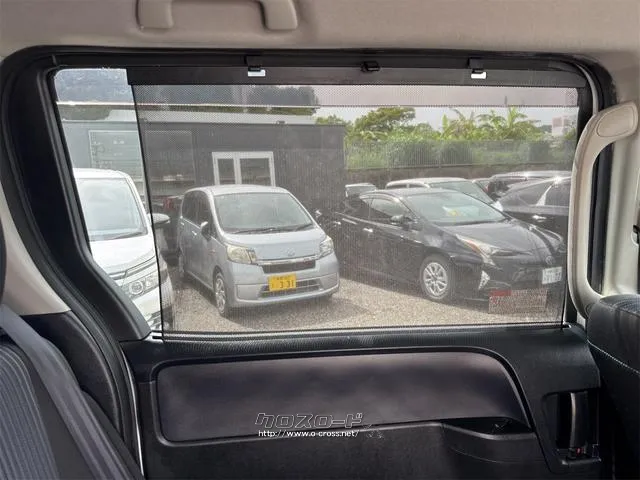 トヨタ ヴォクシー