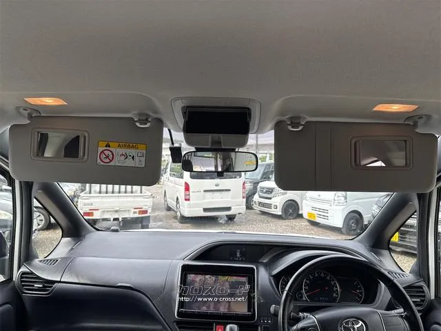 トヨタ ヴォクシー