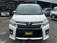 トヨタ ヴォクシー