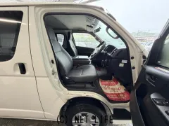 トヨタ レジアスエース