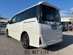 トヨタ ヴォクシー