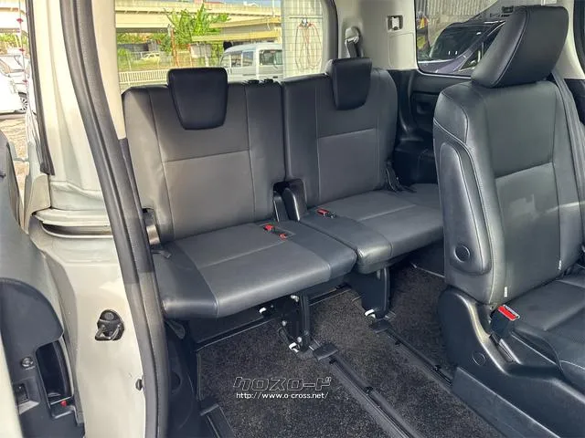 トヨタ エスクァイア
