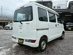 ダイハツ ハイゼットカーゴ