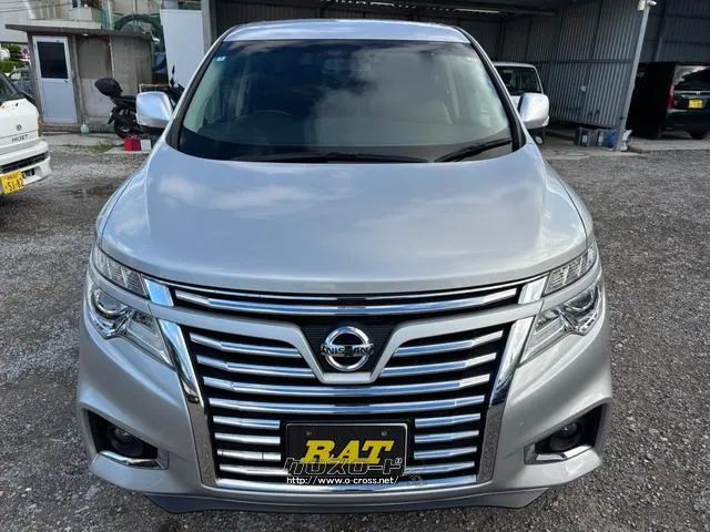 日産 エルグランド