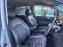 日産 エルグランド