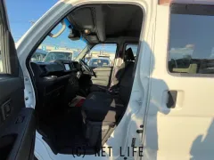 ダイハツ ハイゼットカーゴ