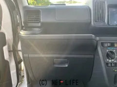 ダイハツ ハイゼットカーゴ