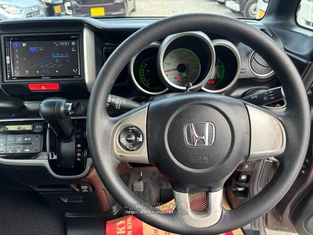 ホンダ N-BOX