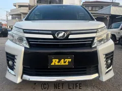 トヨタ ヴォクシー