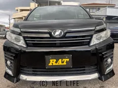 トヨタ ヴォクシー