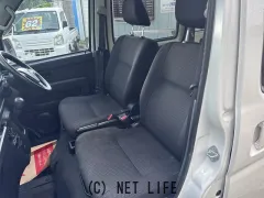 ダイハツ ハイゼットカーゴ