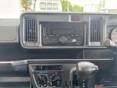 ダイハツ ハイゼットカーゴ