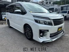 トヨタ ヴォクシー