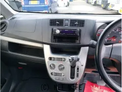 ダイハツ ムーヴ
