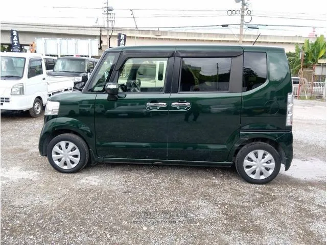 ホンダ N-BOX