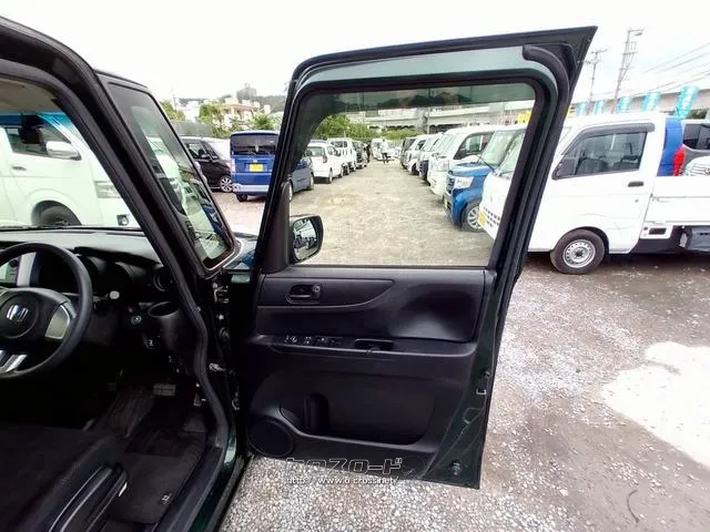 ホンダ N-BOX