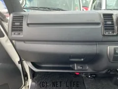トヨタ ハイエースバン