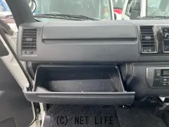 トヨタ ハイエースバン