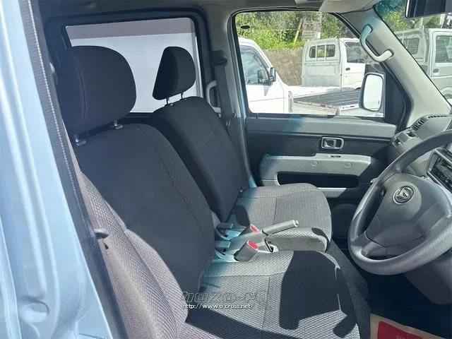 ダイハツ ハイゼットカーゴ