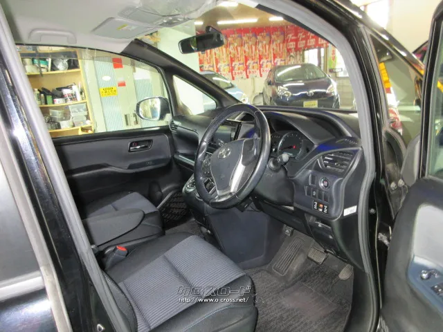 トヨタ ヴォクシー