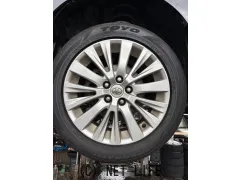 ホイール・タイヤ 235-50-18タイヤホイール