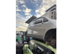 部品取車 ライフ部品取車