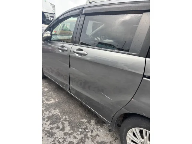部品取車 フリード部品取車
