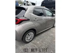 部品取車 ヤリス部品取車