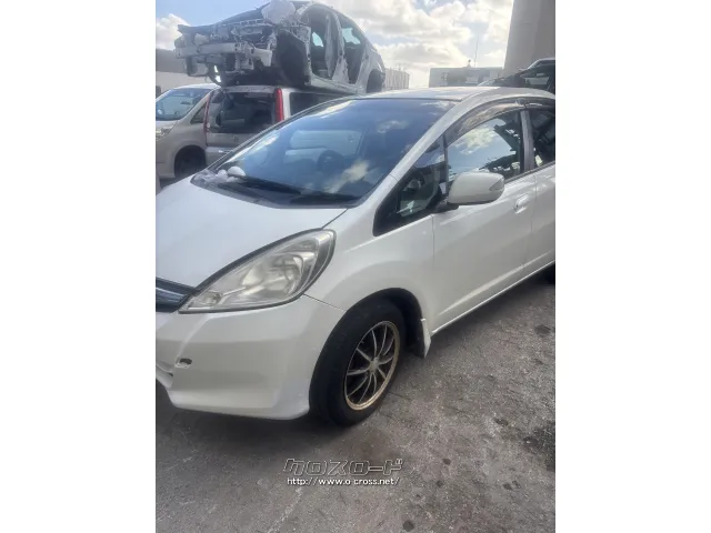 部品取車 フィットハイブリッド部品取車