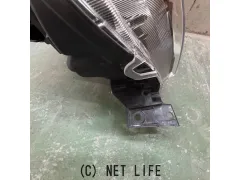 電装系 ダイハツ タント 左ヘッドライト KOITO 100-69074