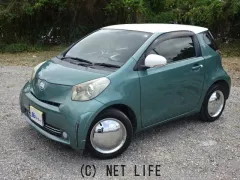 トヨタ iQ