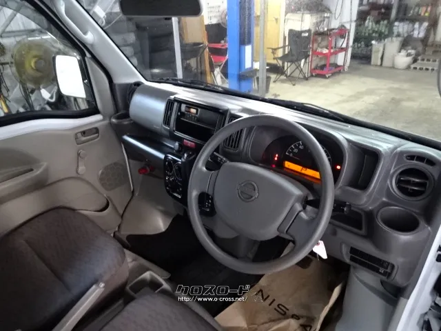 この車両は、山里展示場に展示中。住所→沖縄市山里2-17 日産 NV100クリッパー