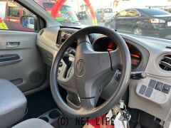 ダイハツ ミライース